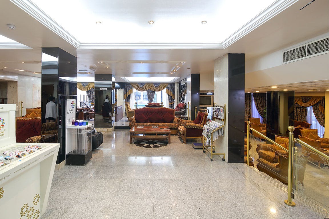 Al Bustan Hotel Flats