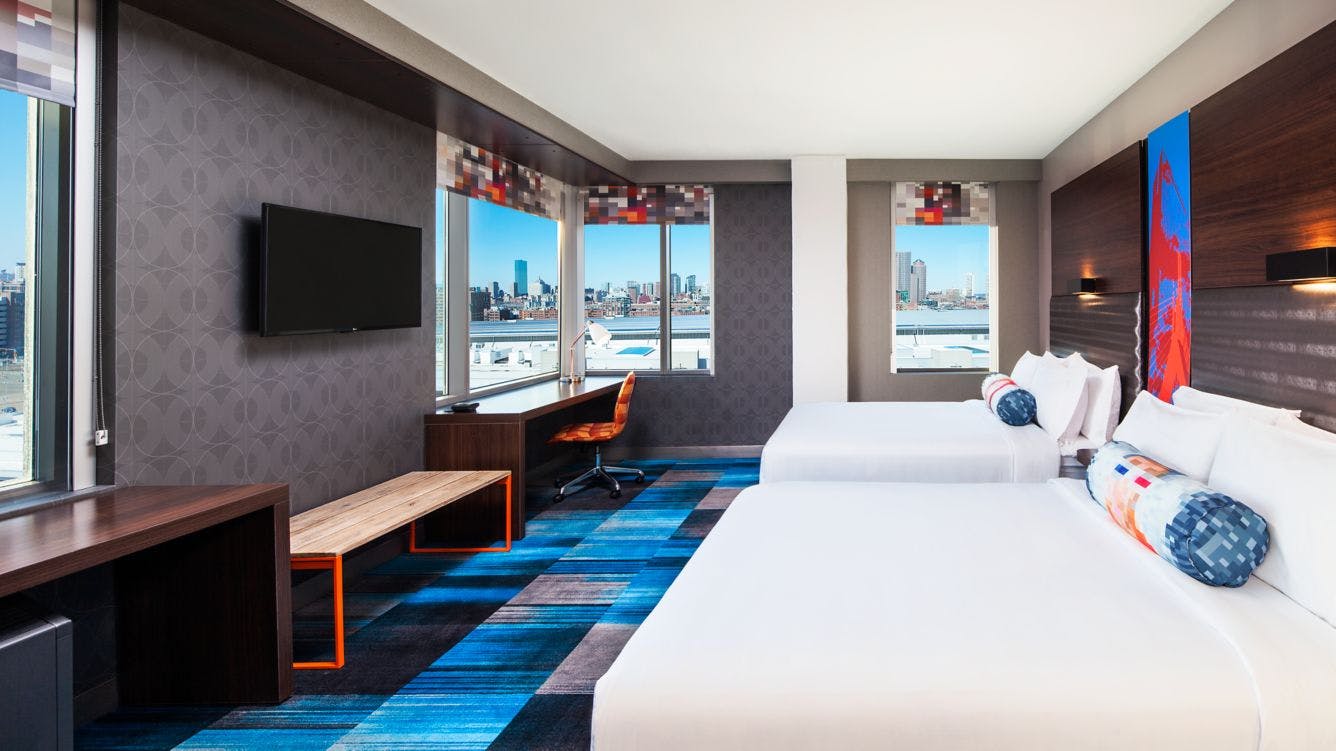 Aloft Boston Seaport