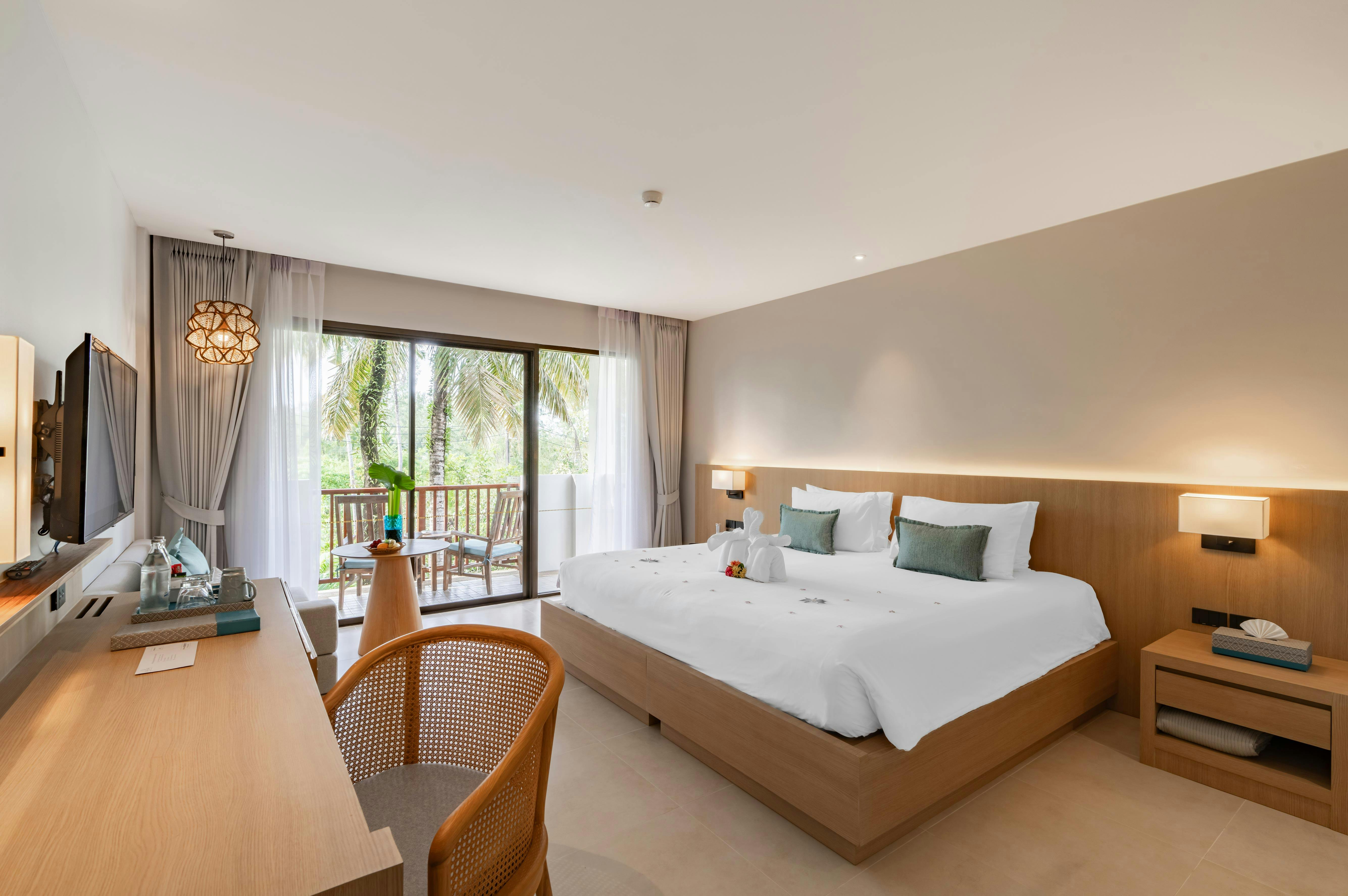 Apsara Beachfront Resort and Villa