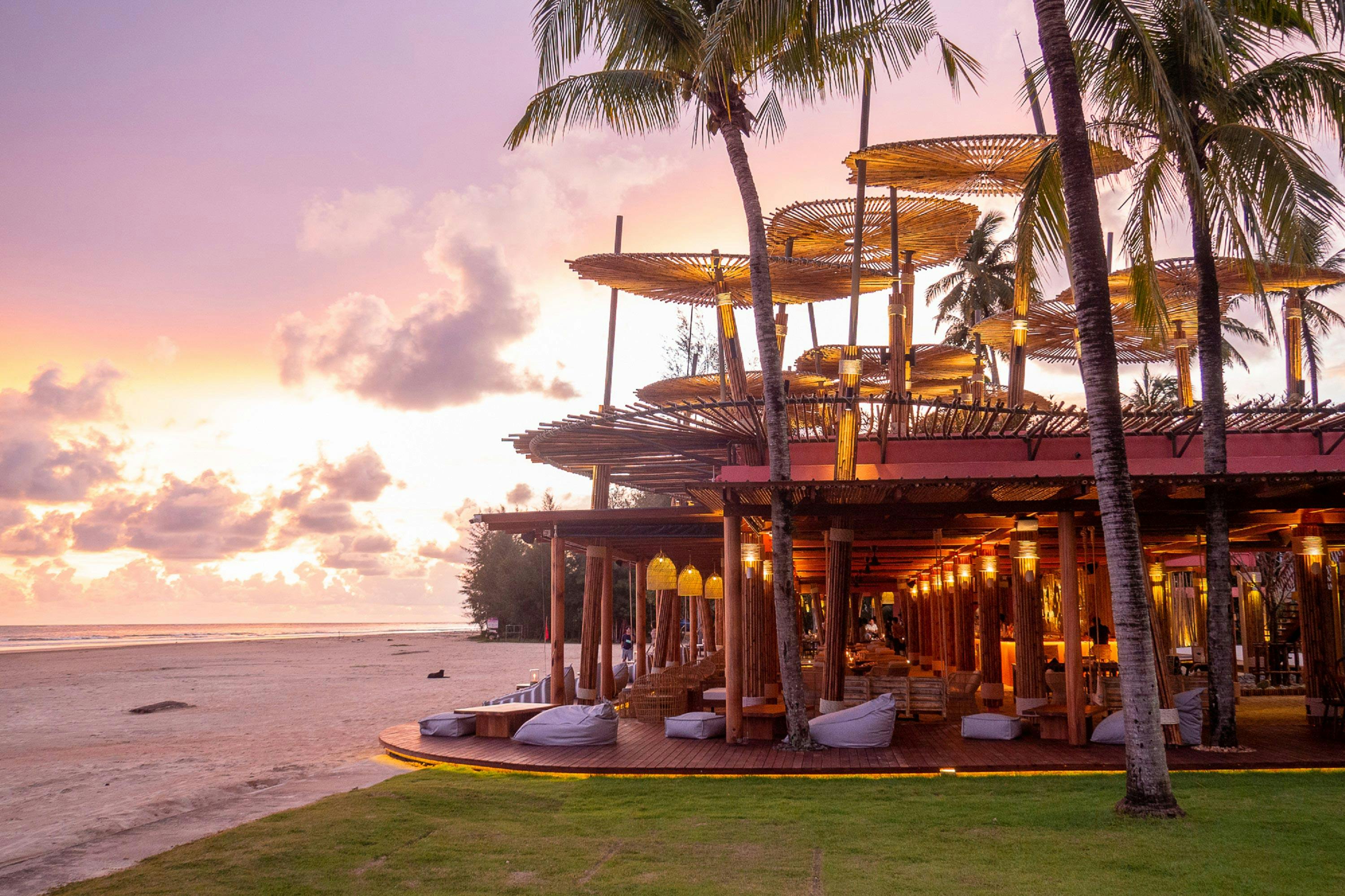 Apsara Beachfront Resort and Villa