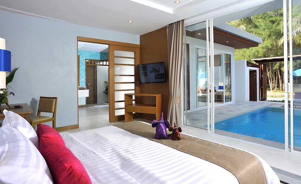 Apsara Beachfront Resort and Villa