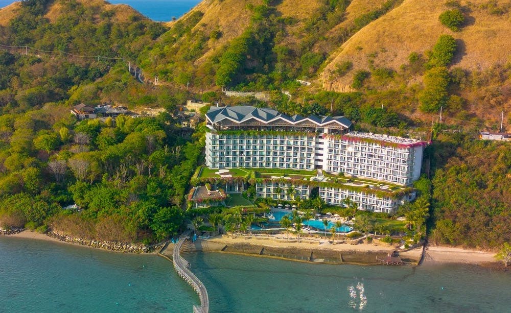 Ayana Komodo Waecicu Beach