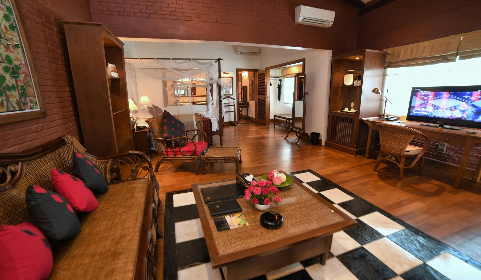 Bagan Thiripyitsaya Sanctuary Resort