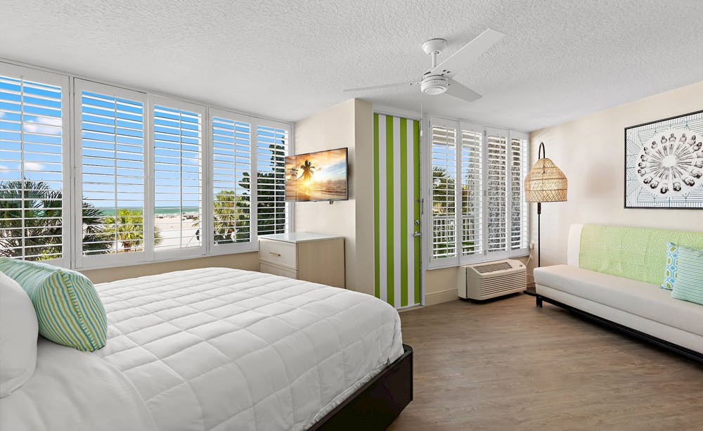 Bellwether Beach Resort