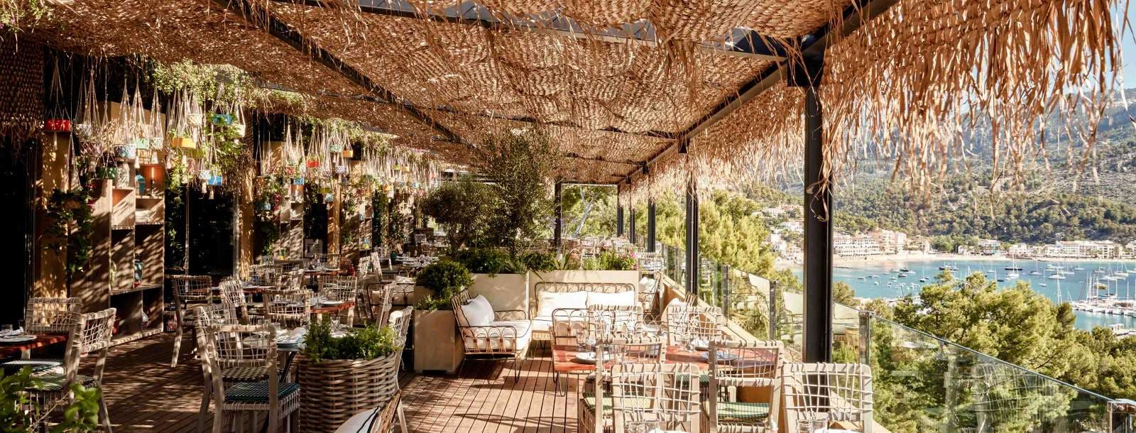 Bikini Island & Mountain Hotels