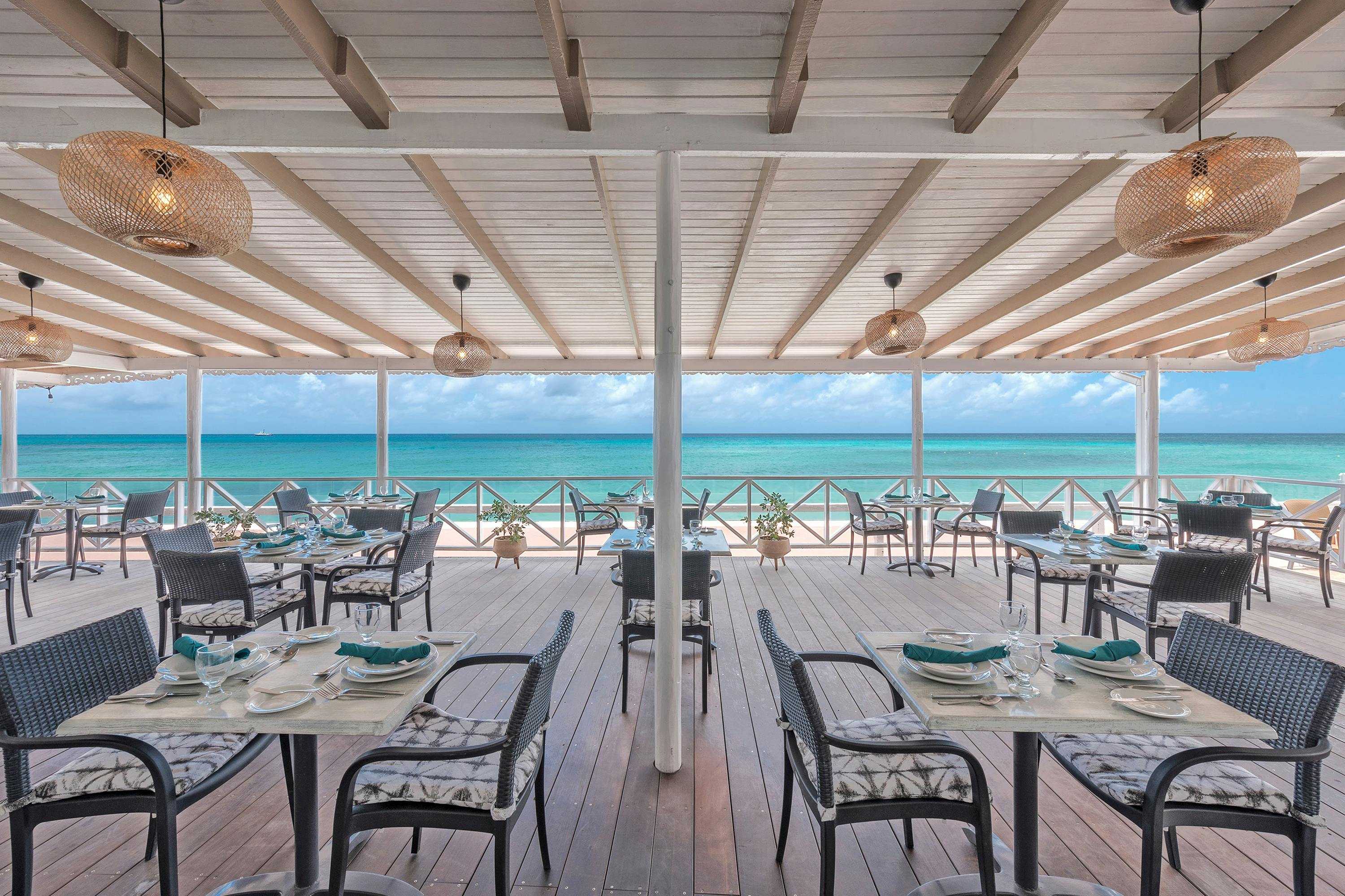 Butterfly Beach Hotel