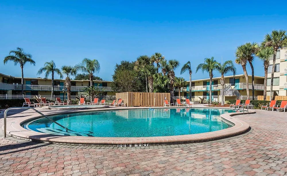 Clarion Hotel Orlando International Airport