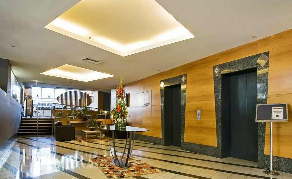 Clarion Suites Gateway