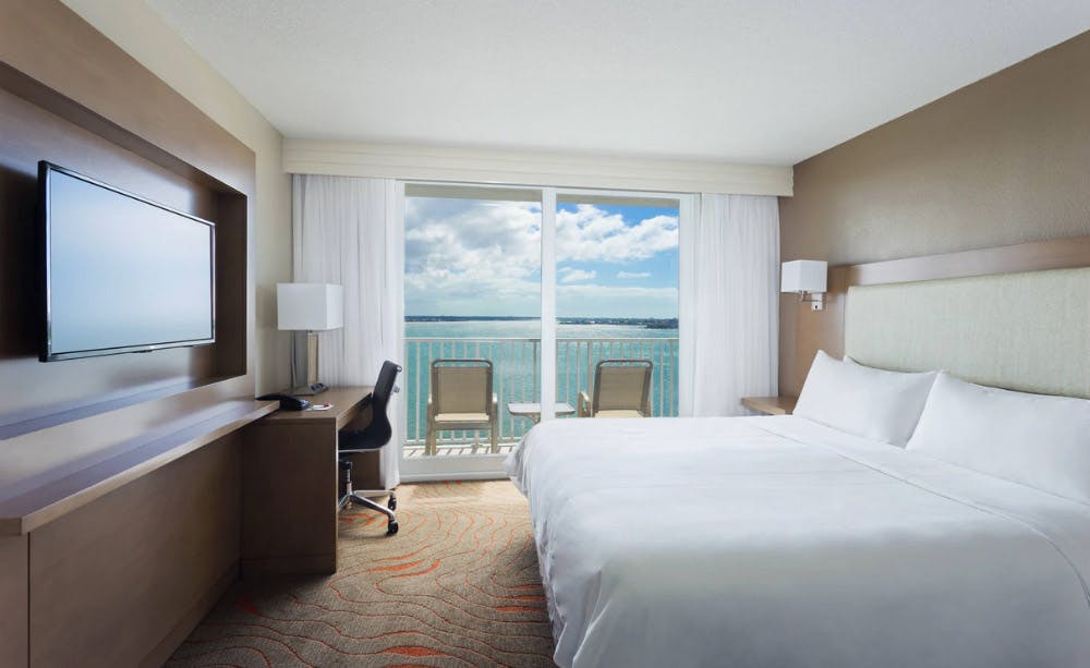 clearwater-beach-marriott-suites-on-sand-key-03.jpg