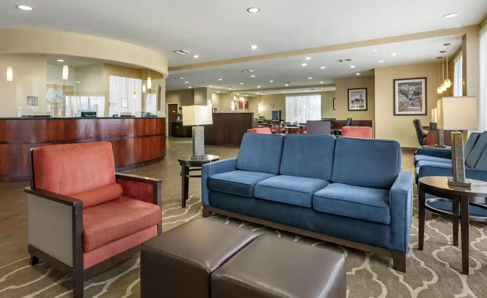 Comfort Suites Orlando Airport