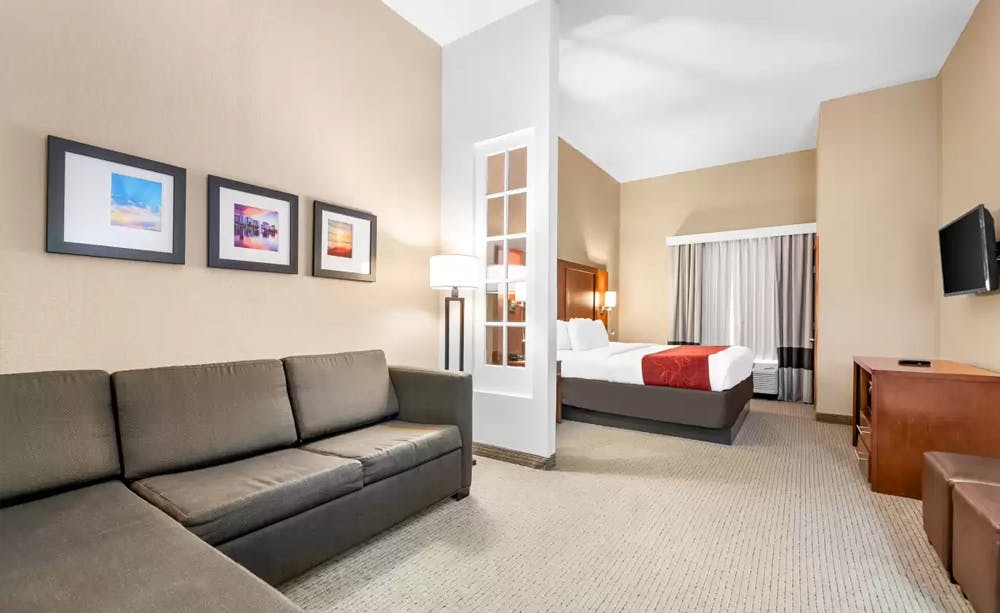 Comfort Suites Orlando Airport