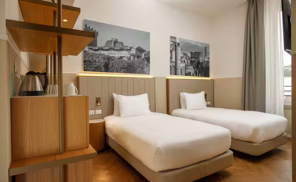 Cosmopolita Hotel Rome, Tapestry Collection By Hilton 