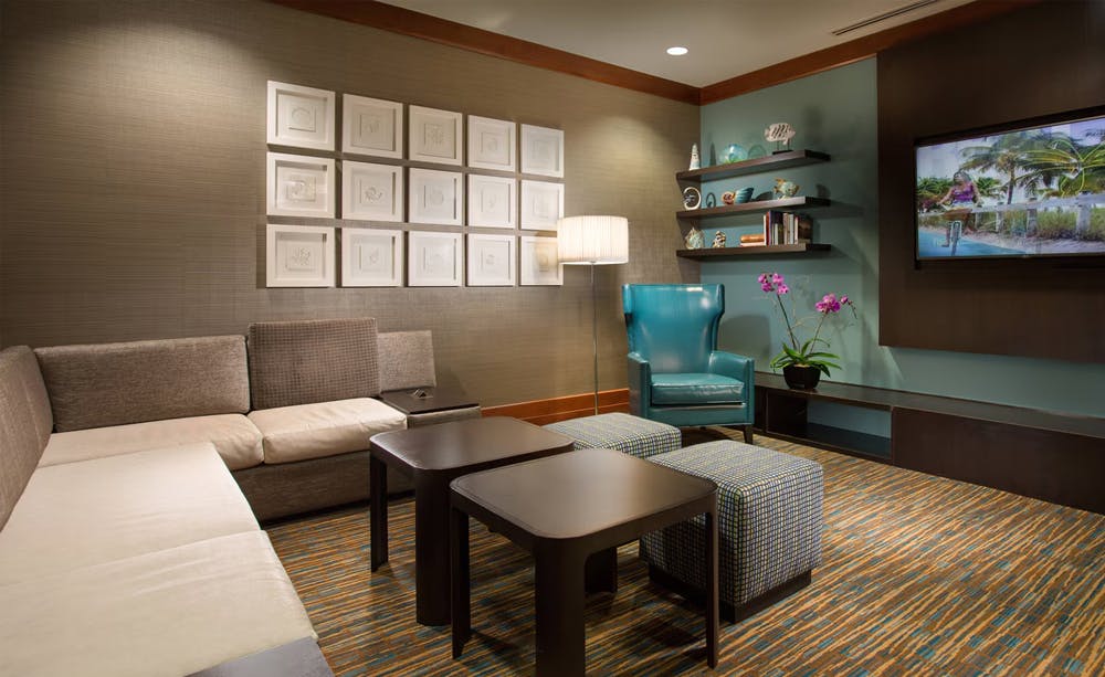 Courtyard By Marriott Fort Lauderdale Beach 