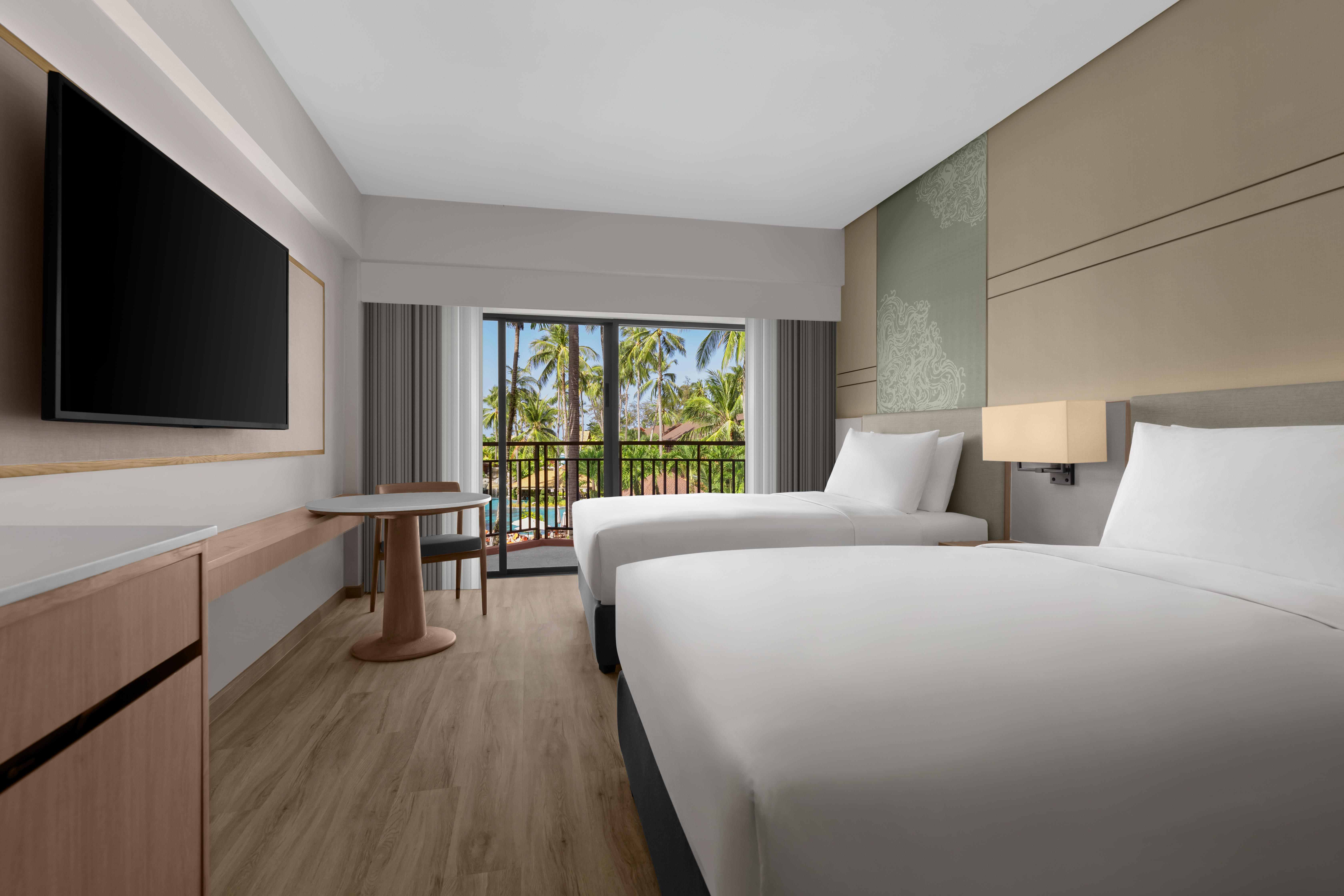 Courtyard by Marriott Phuket, Patong Beach Resort 