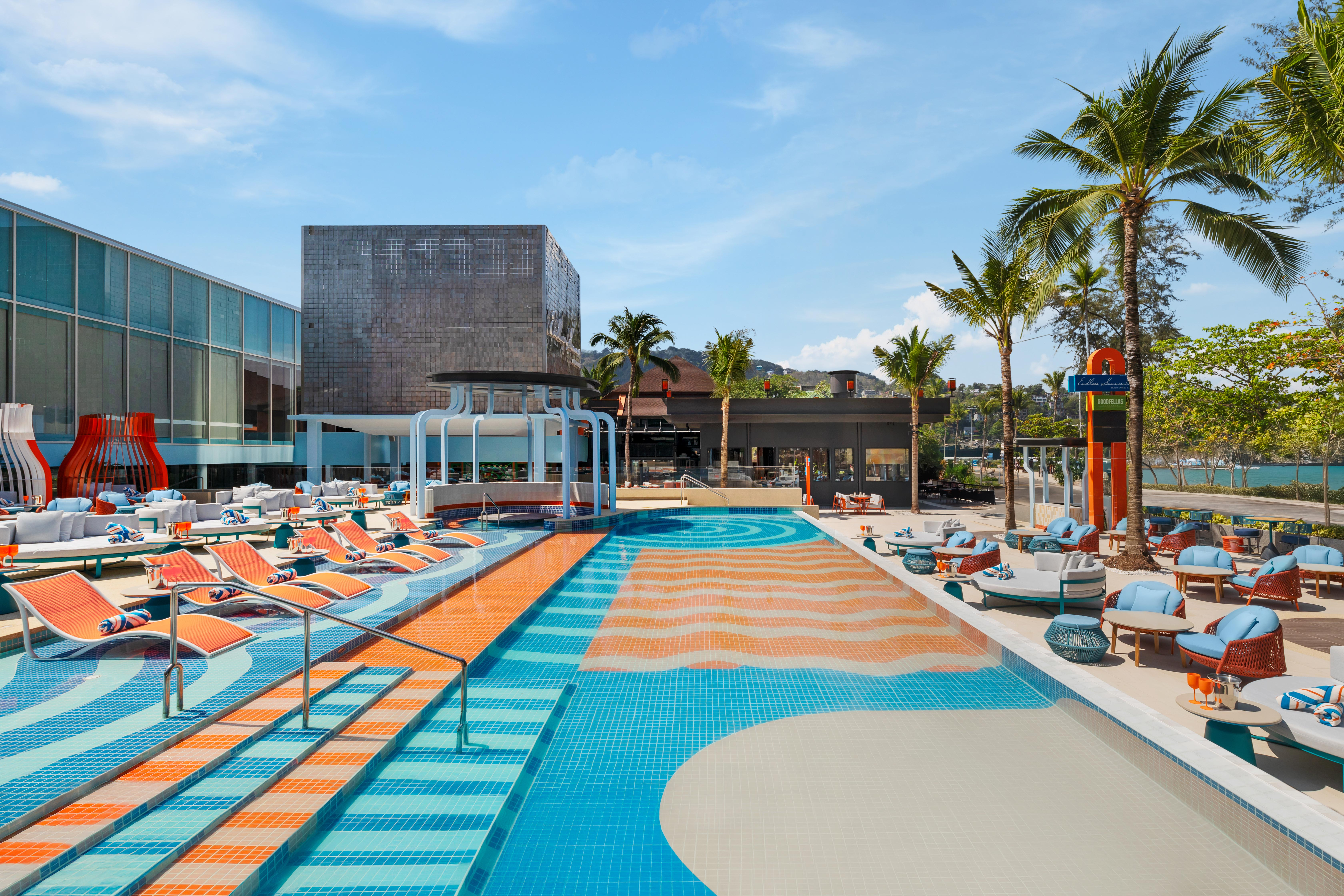 Courtyard by Marriott Phuket, Patong Beach Resort 