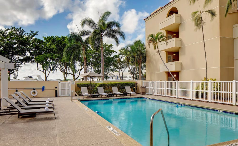 Courtyard by Marriott Fort Lauderdale NorthCypress Creek 