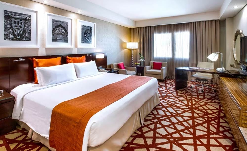 Crowne Plaza Dubai Deira