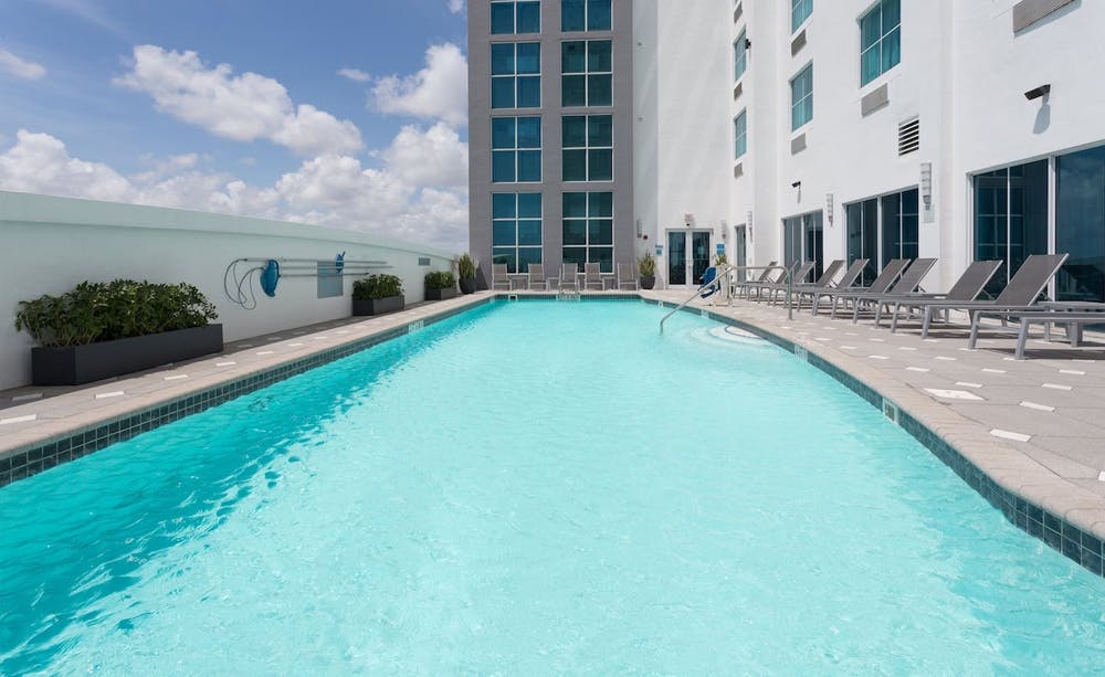 Crowne Plaza Ft. Lauderdale Airport/Cruise 