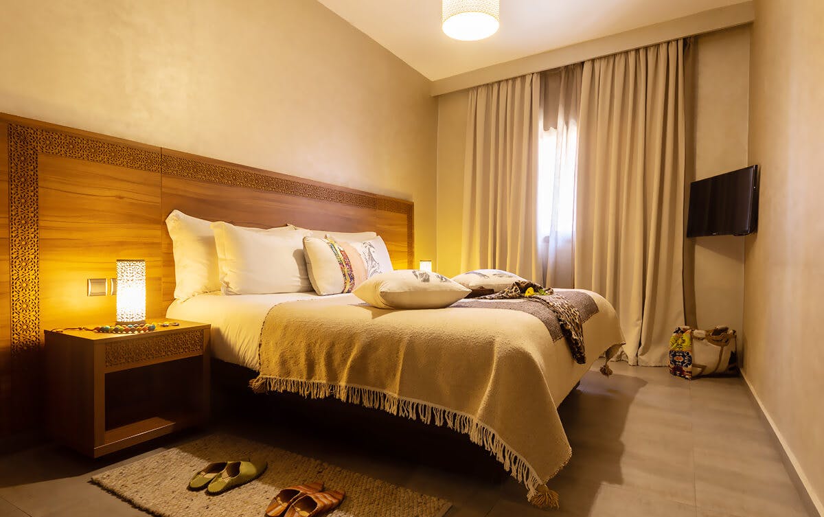 Dellarosa Hotel Suites & Spa