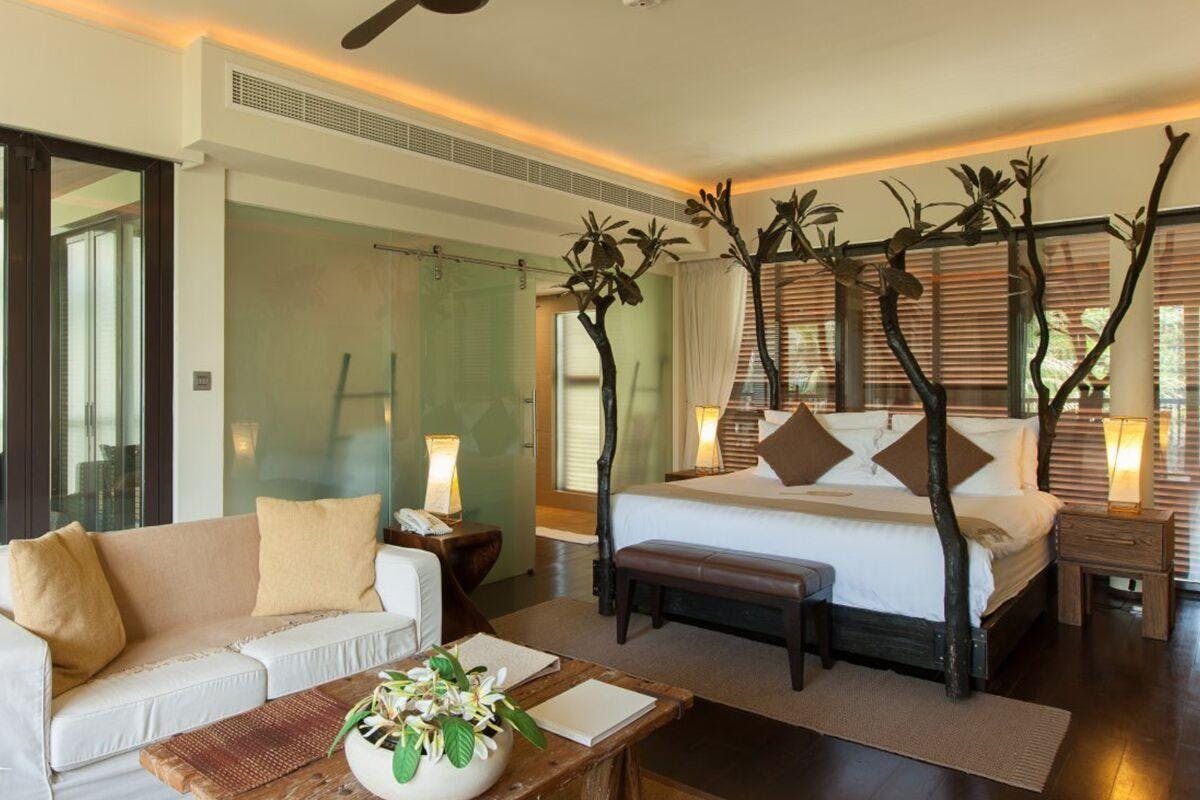 Dhevatara Beach Hotel 