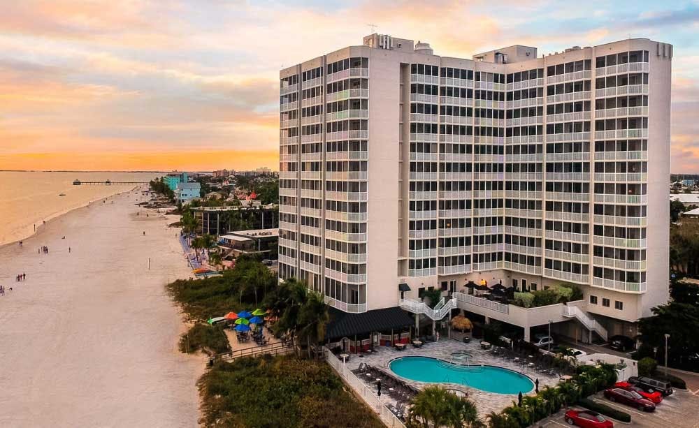 Diamond Head Beach Resort