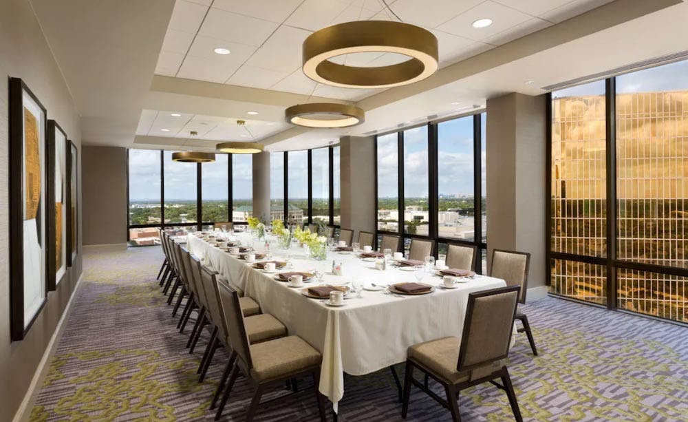 DoubleTree by Hilton Hotel Dallas - Campbell Centre