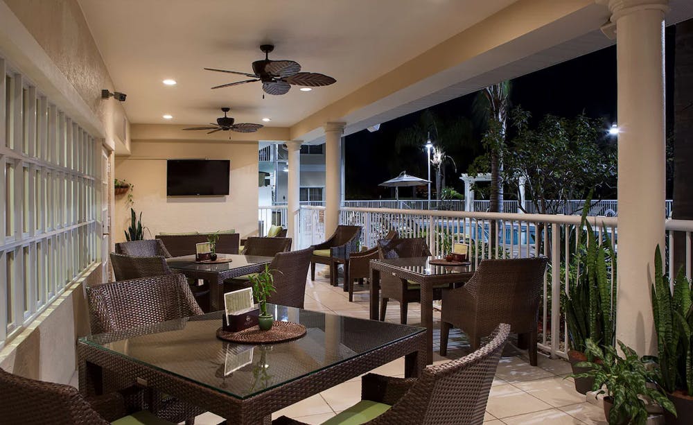 Doubletree Suites By Hilton Naples
