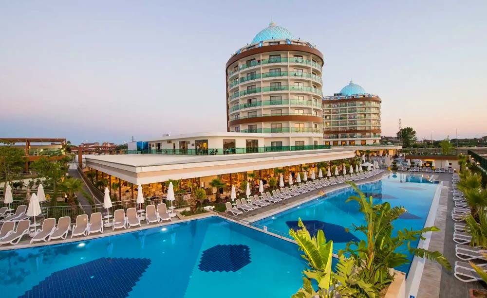Dream World Aqua Hotel