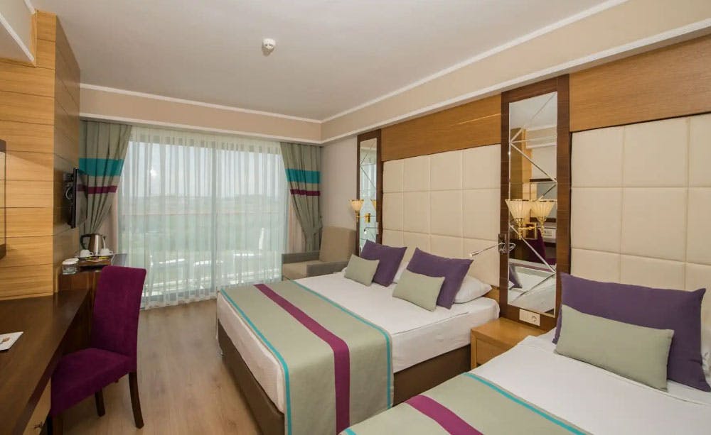dream-world-aqua-hotel-antalya-04
