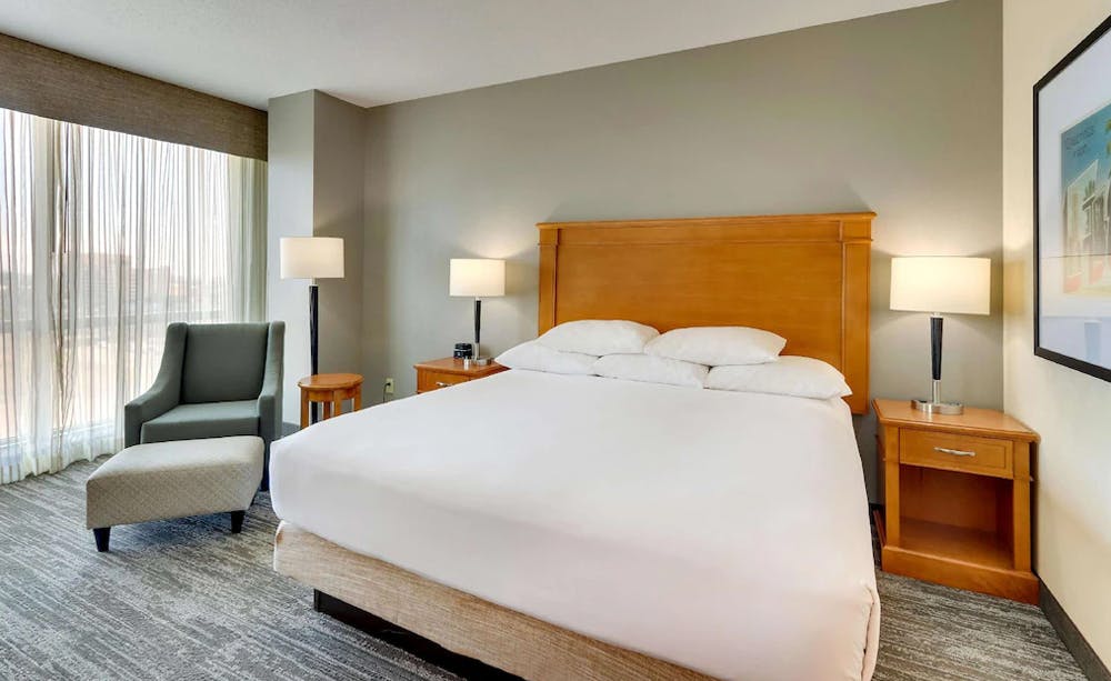 Drury Inn & Suites Orlando