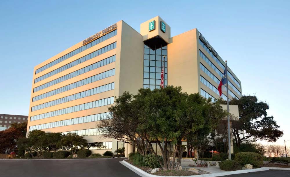 Embassy Suites by Hilton San Antonio Airport