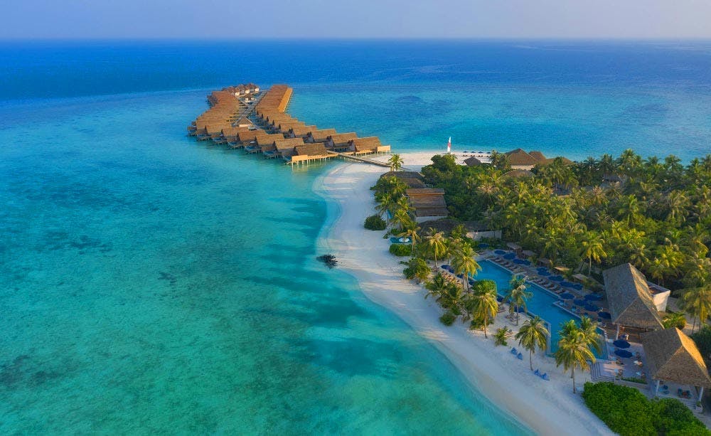 Emerald Faarufushi Resort & Spa