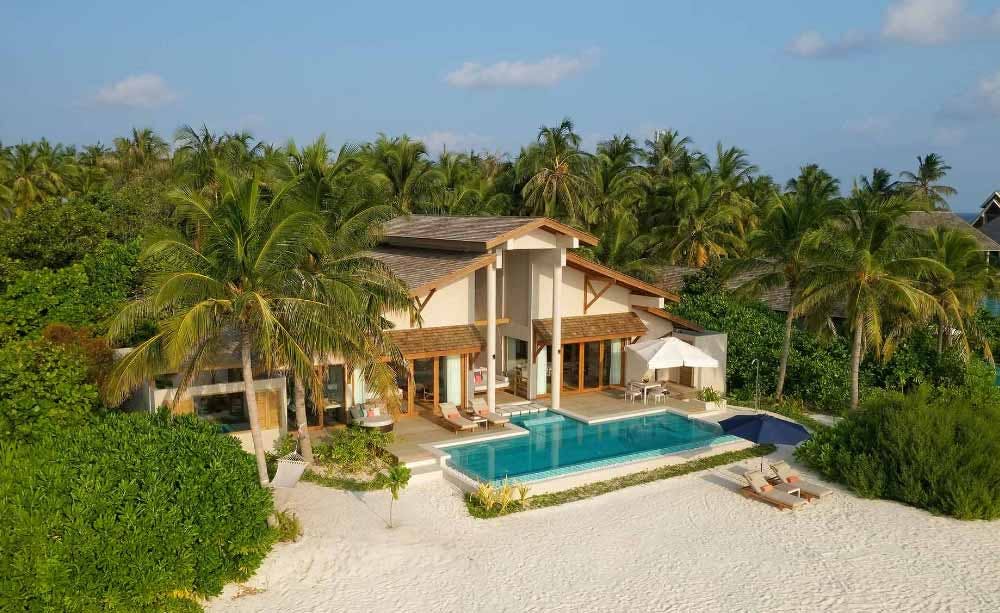emerald-faarufushi-resort-and-spa-maldives-02