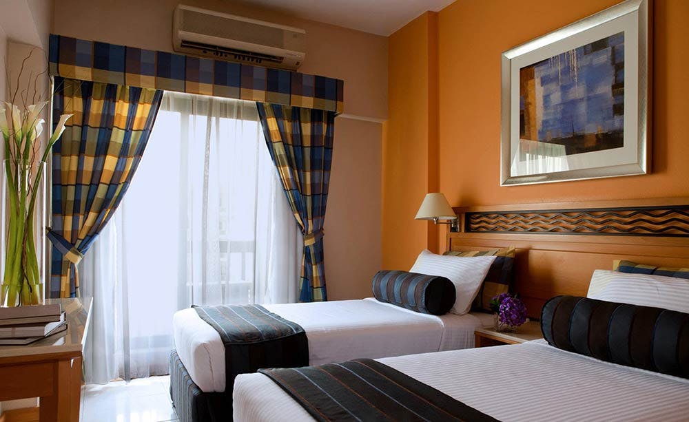 Golden Sands Hotel Apartments 