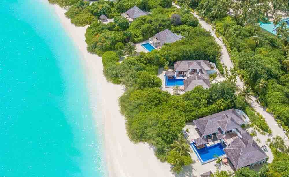hideaway-beach-resort-and-spa-at-dhonakulhi-maldives-01