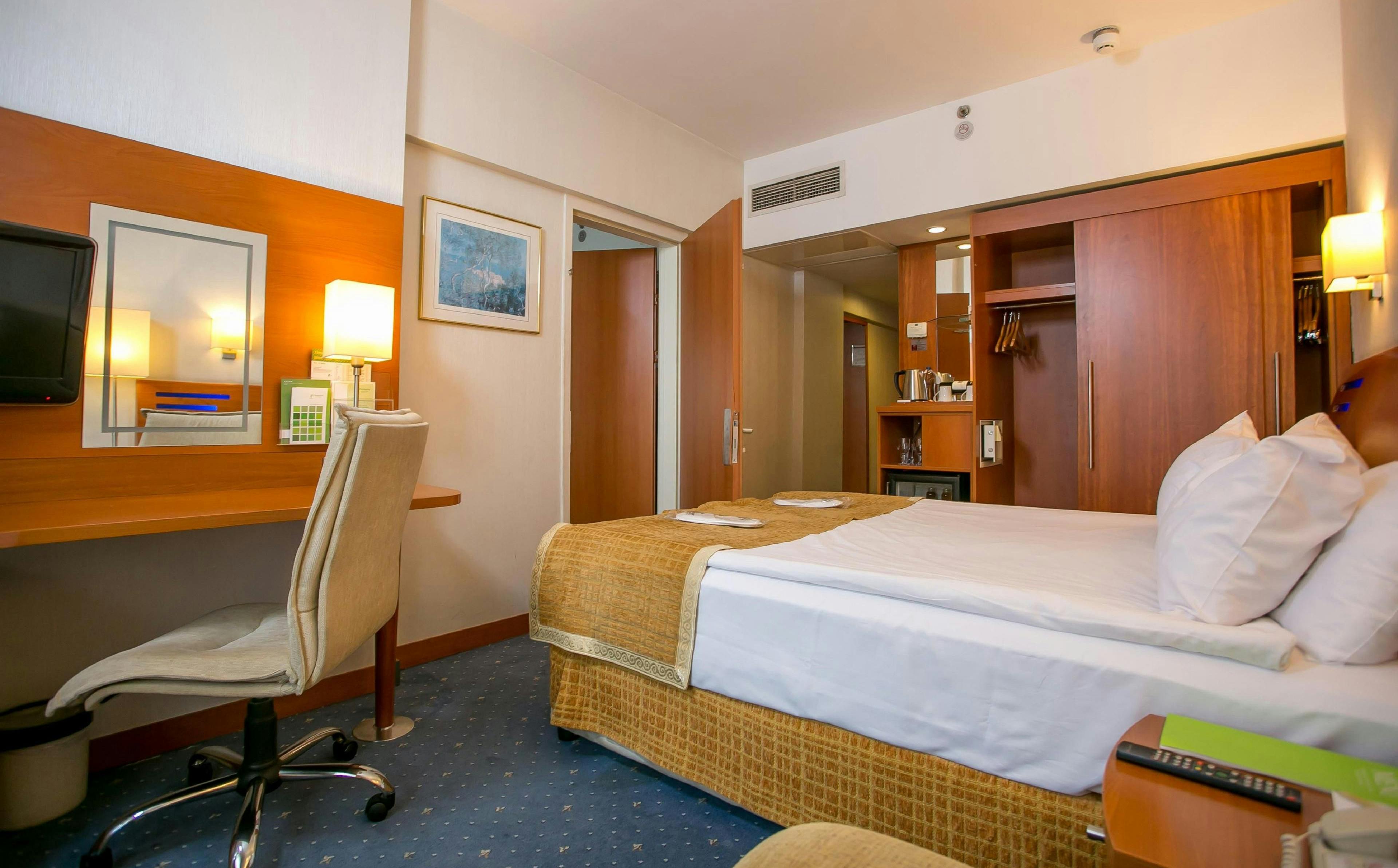 Holiday Inn Istanbul City Hotel