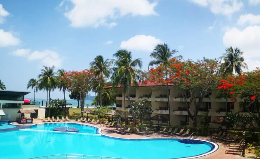 Holiday Villa Beach Resort & Spa Langkawi