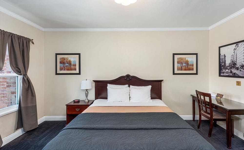 Hollywood Historic Hotel