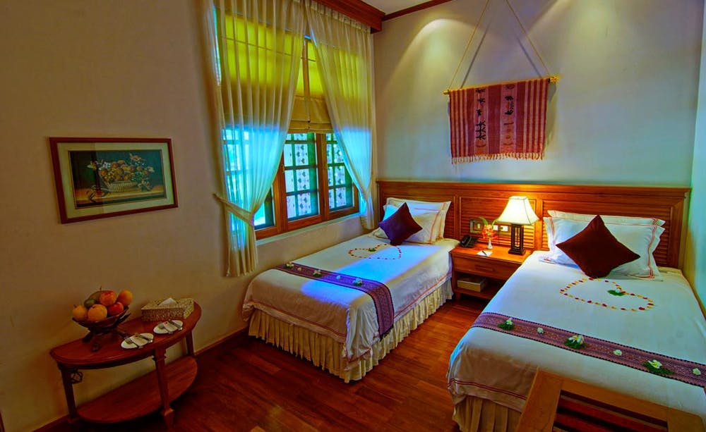 Hotel by the Red Canal