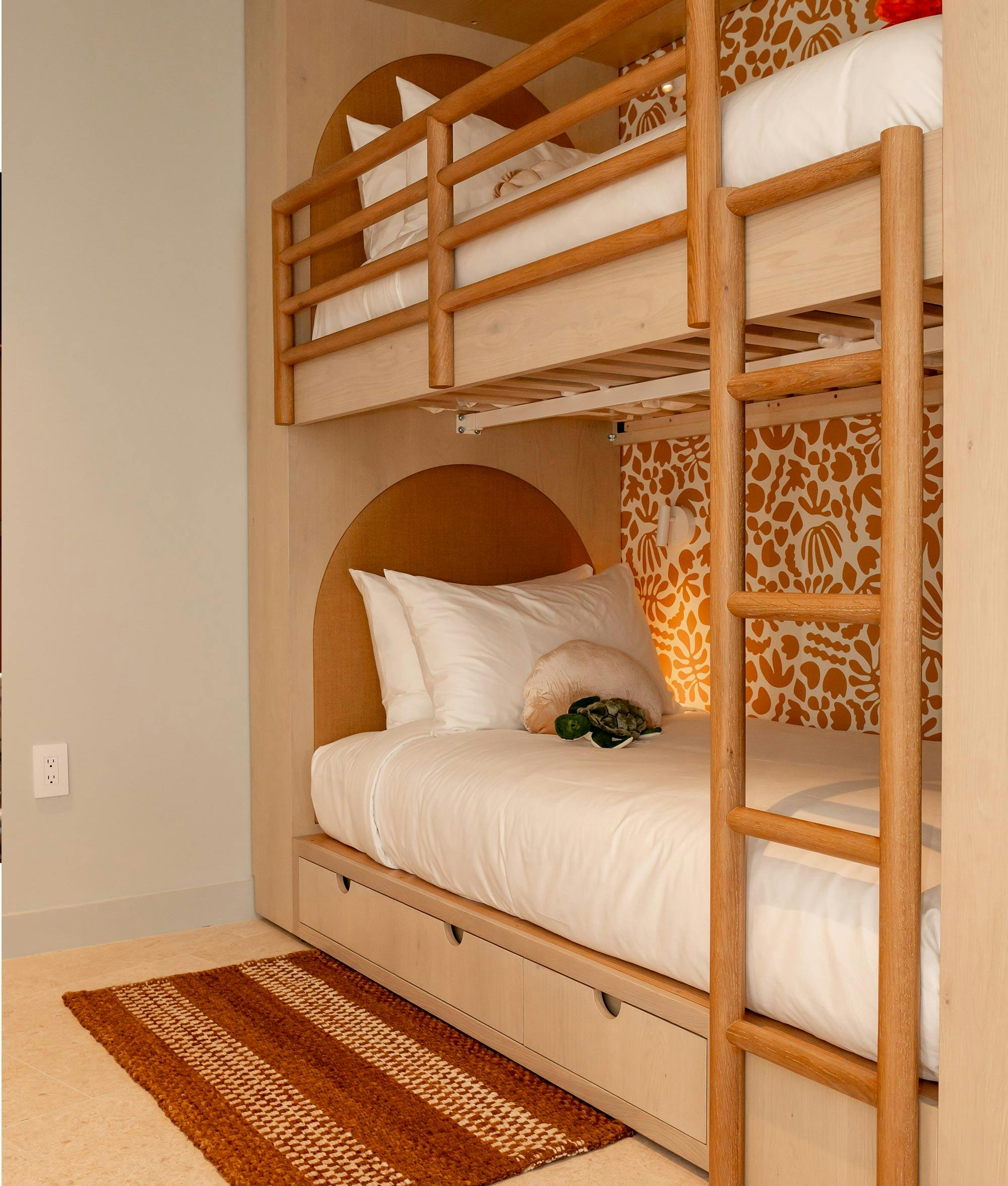 Hotel Indigo Grand Cayman