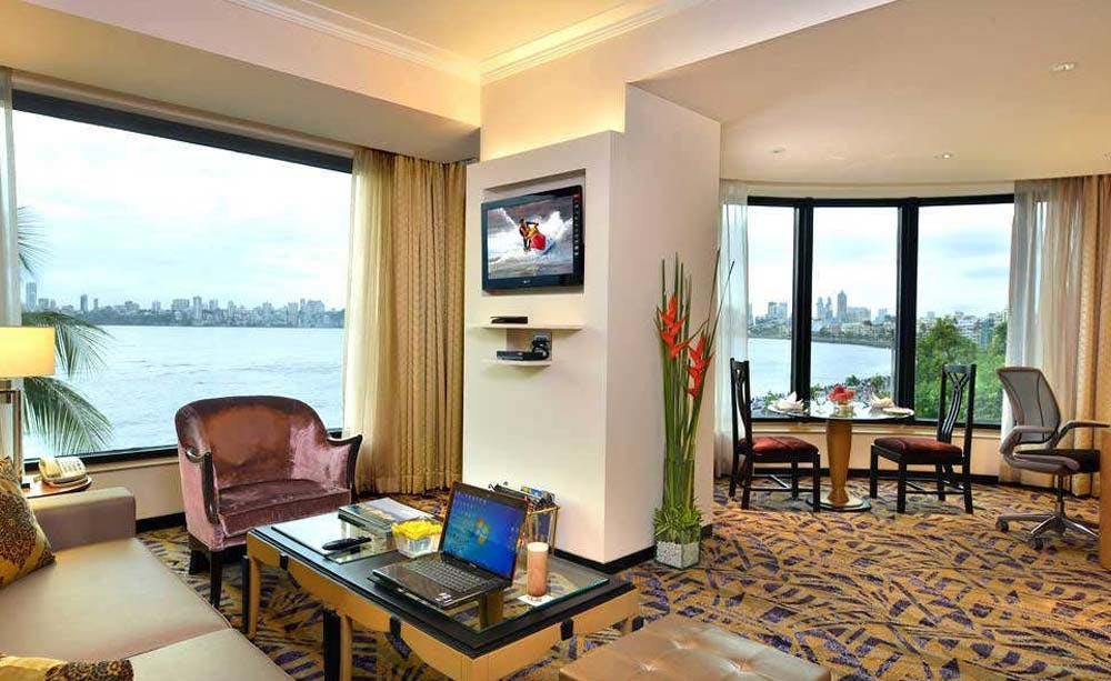 hotel-marine-plaza-mumbai-07