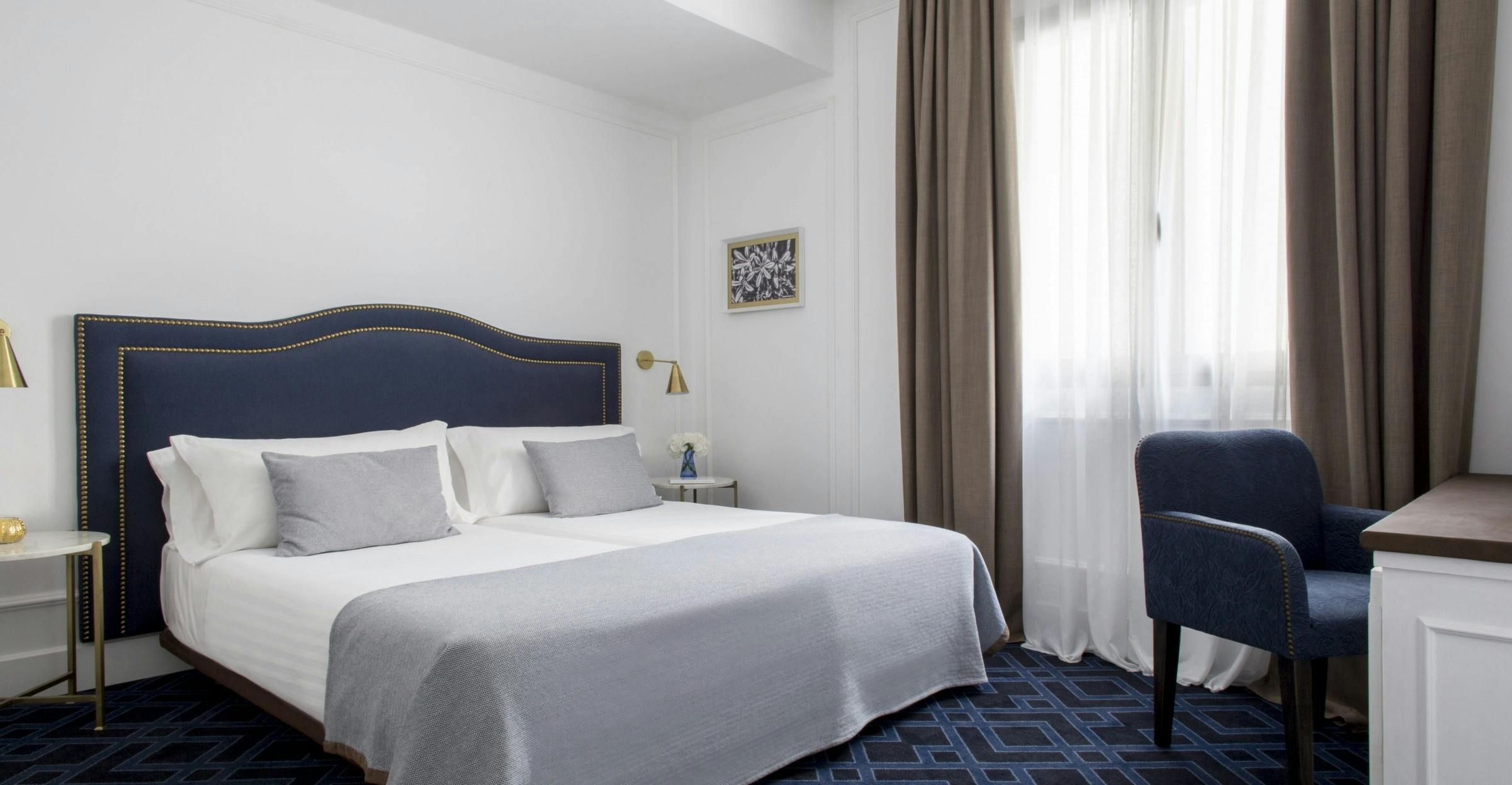 Hotel MidMost Barcelona