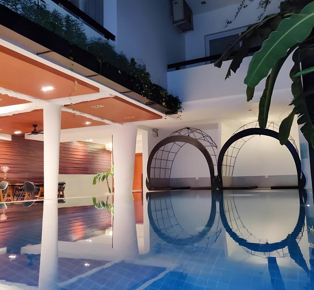 Hotel Records Phnom Penh