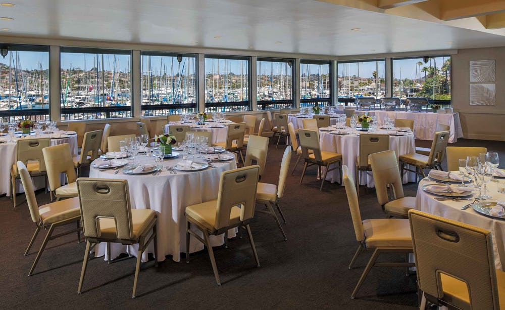 Humphreys Half Moon Inn & Suites