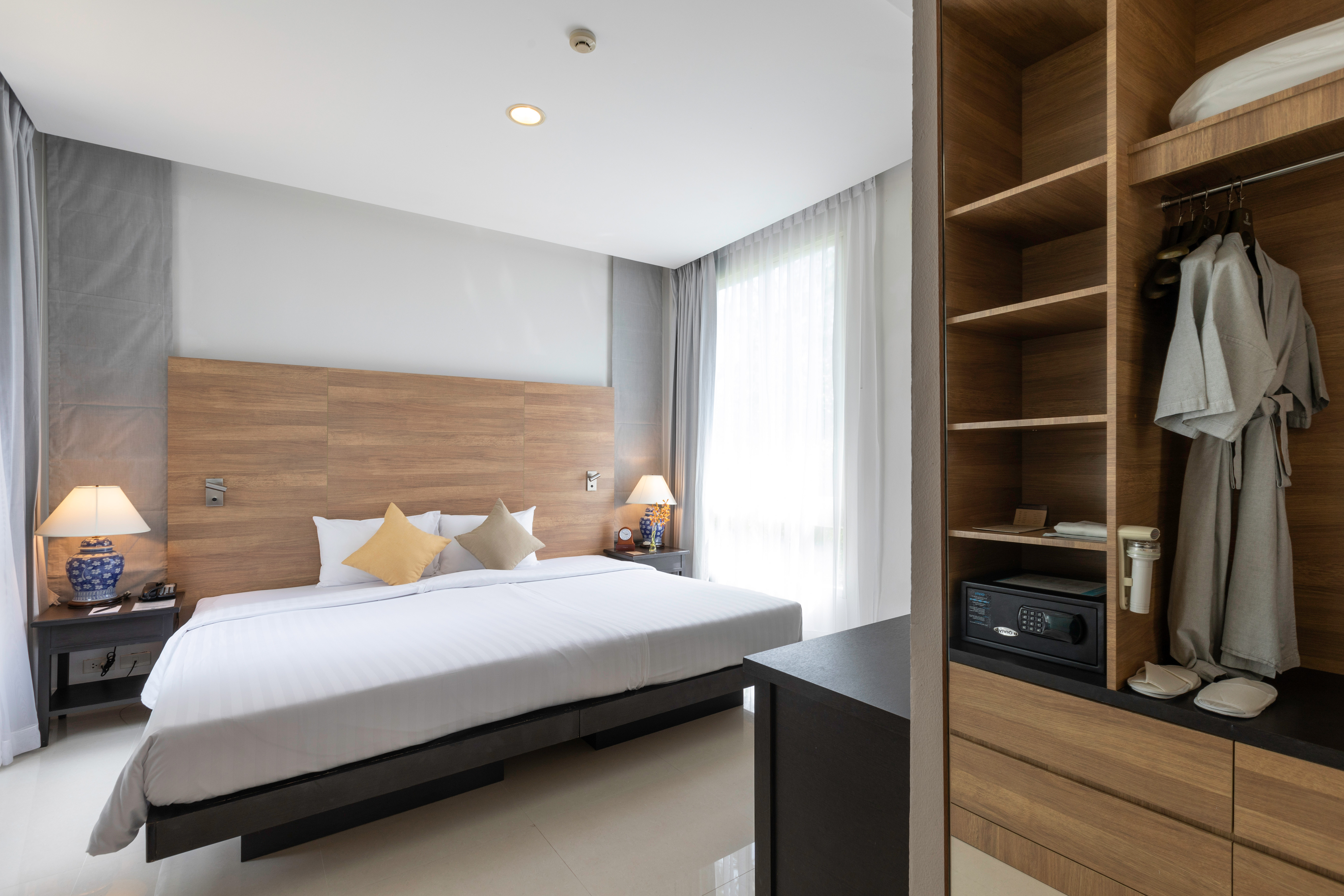 Kantary Beach Hotel Villas & Suites