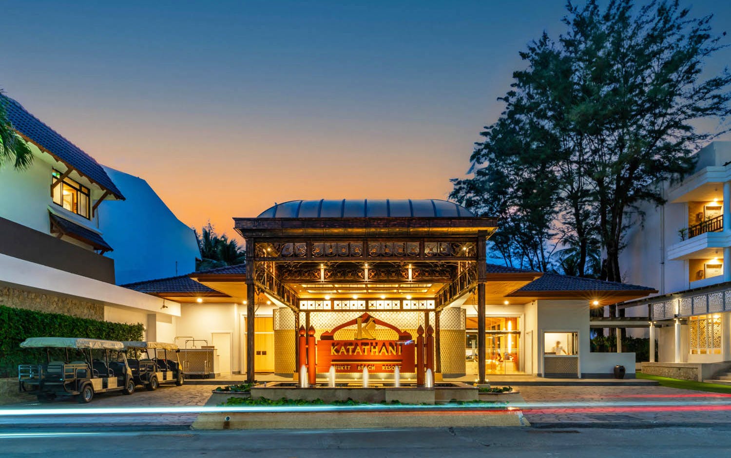 Katathani Phuket Beach Resort