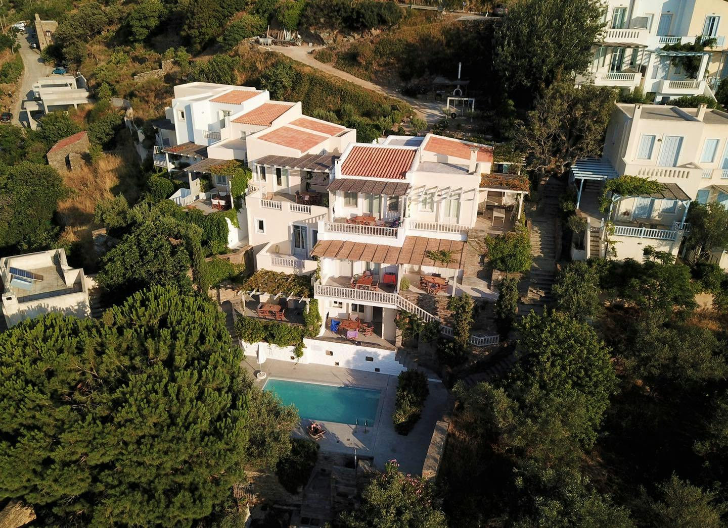 Kea Village Suites & Villa