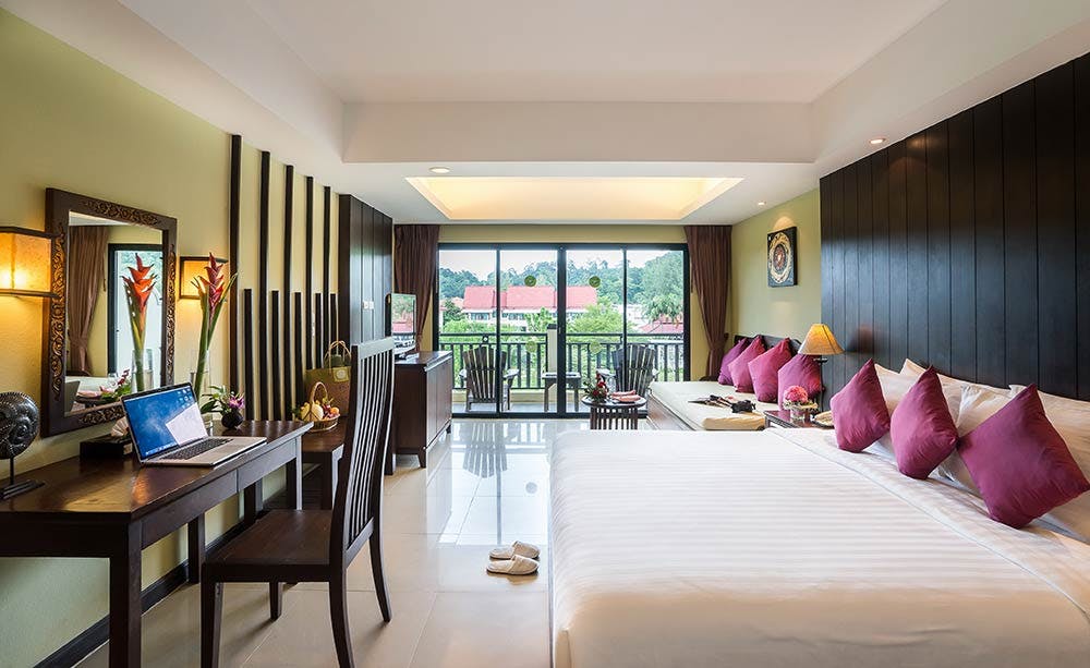 Khao Lak Emerald Beach Resort & Spa 