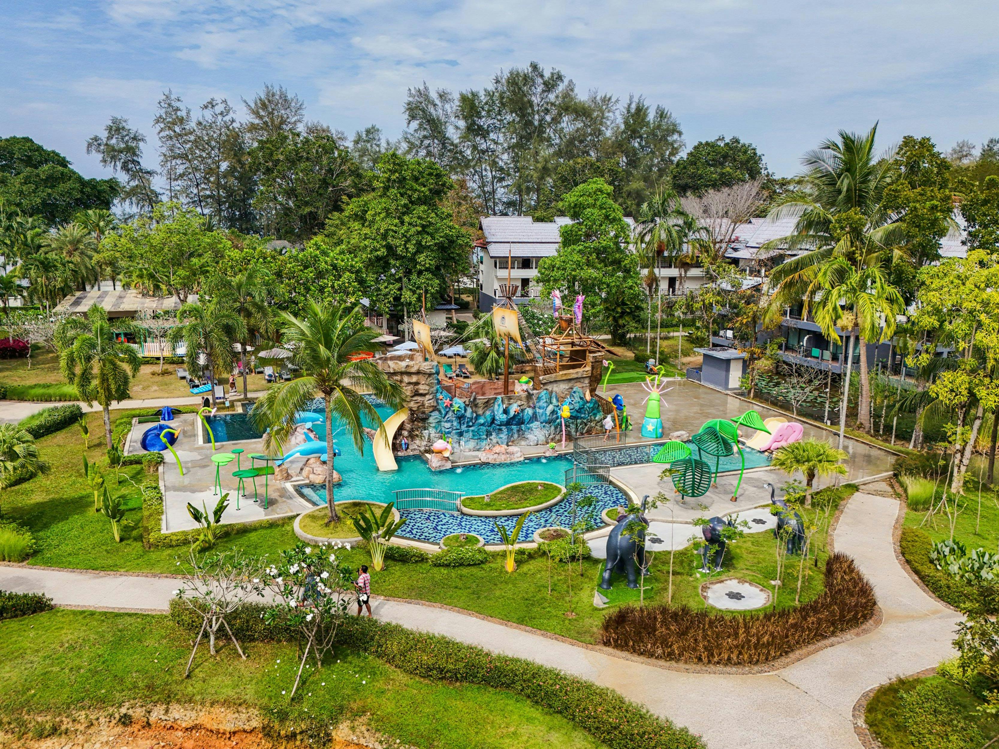 Khao Lak Emerald Beach Resort & Spa 