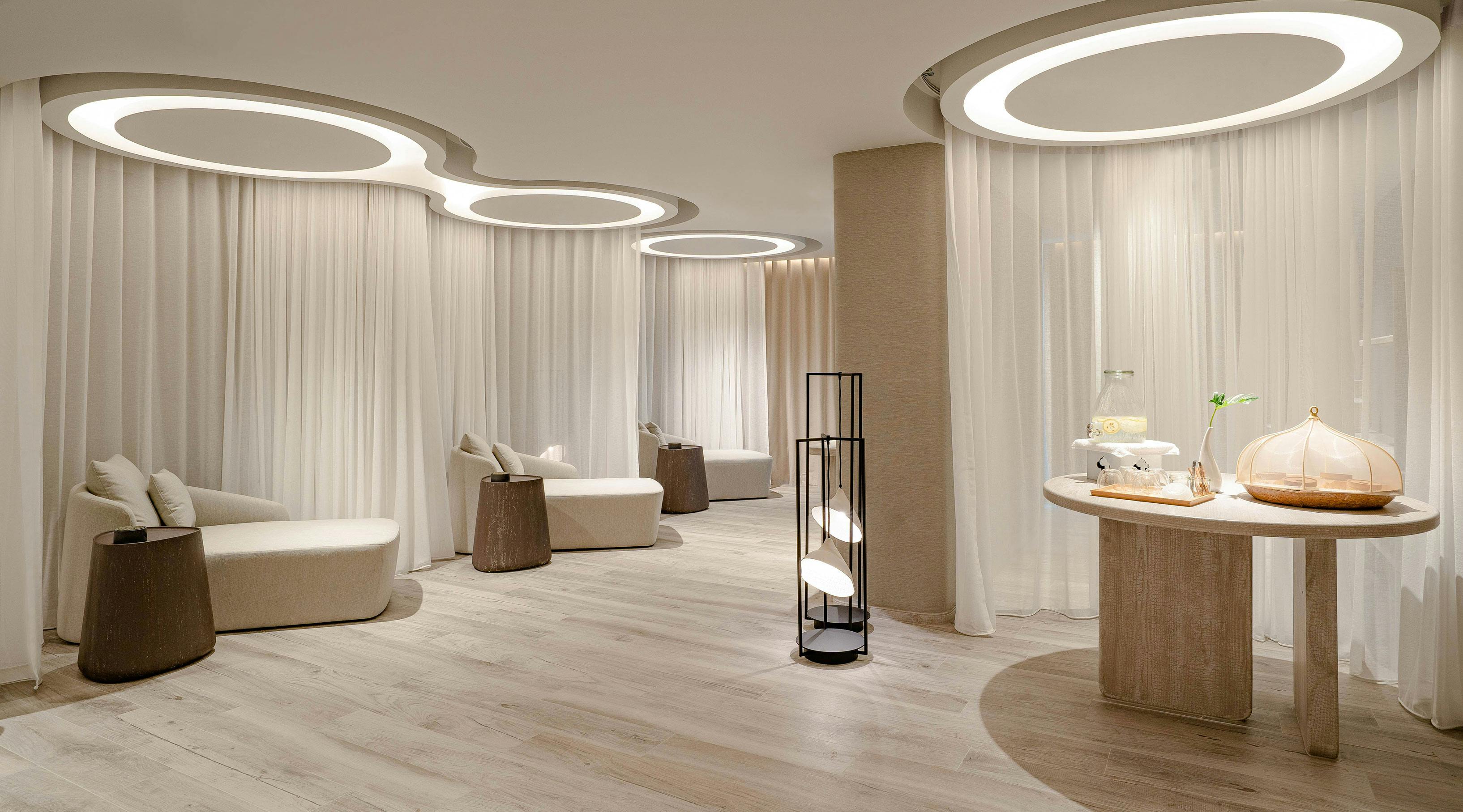 Kimpton Maa-Lai Bangkok